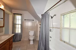 105 N Jefferson St, Batavia, IL 60510 - Photo 15