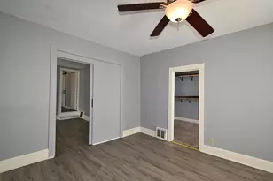 105 N Jefferson St, Batavia, IL 60510 - Photo 11