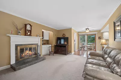 11N583 Howard Avenue, Elgin, IL 60124 - Photo 11
