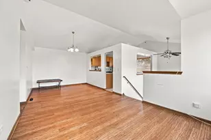 373 Evening Star Ct, Bolingbrook, IL 60440 - Photo 7
