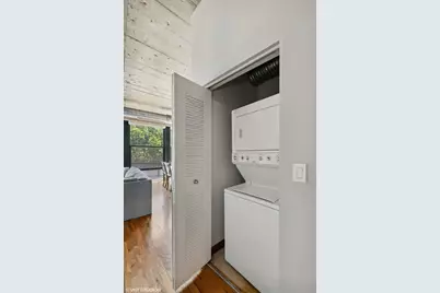 1000 W 15th Street #239, Chicago, IL 60608 - Photo 11
