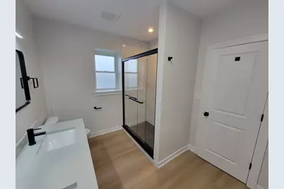 6418 S Vernon Avenue, Chicago, IL 60637 - Photo 5