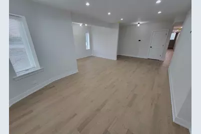 6418 S Vernon Avenue, Chicago, IL 60637 - Photo 3