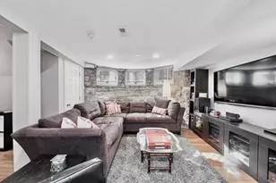 3823 N Alta Vista Terrace, Chicago, IL 60613 - Photo 29