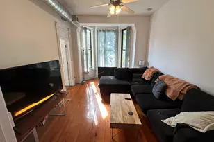 1239 N Noble St, Chicago, IL 60642 - Photo 3