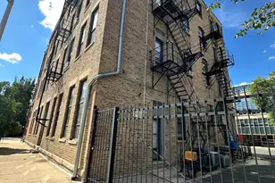1239 N Noble St, Chicago, IL 60642 - Photo 17