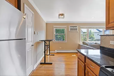 32 Elgin Avenue #B2, Forest Park, IL 60130 - Photo 11