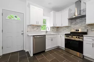 353 E 119th Pl, Chicago, IL 60628 - Photo 9