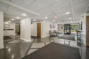 1840 Huntington Blvd, Hoffman Estates, IL 60169 - Photo 21
