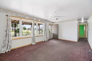 7840 W 76th St, Bridgeview, IL 60455 - Photo 5