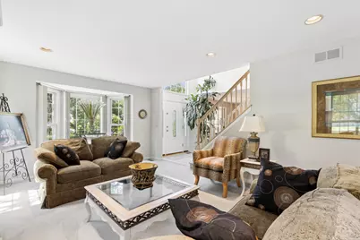 75 Madeline Circle, Schaumburg, IL 60173 - Photo 5