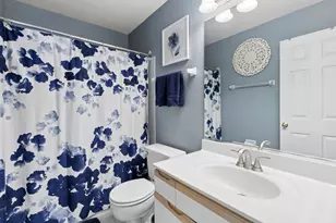 75 Madeline Cir, Schaumburg, IL 60173 - Photo 27