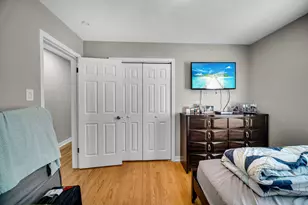 9039 La Crosse Ave, Skokie, IL 60077 - Photo 9