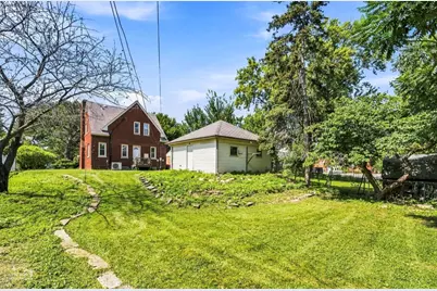 105 N Lancaster Street, Mount Prospect, IL 60056 - Photo 5