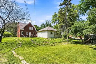 105 N Lancaster St, Mount Prospect, IL 60056 - Photo 5