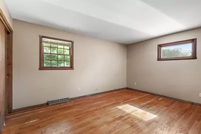 5848 Weymouth Drive, Rockford, IL 61114 - Photo 13