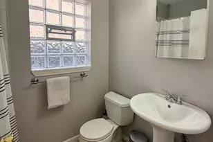 2002 W Coulter St, Chicago, IL 60608 - Photo 21