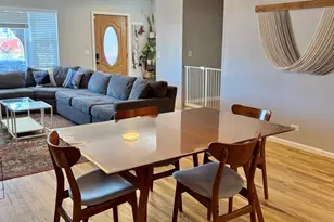 2002 W Coulter St, Chicago, IL 60608 - Photo 9