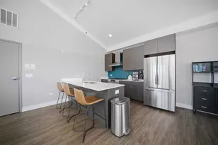 1552 N North Park Avenue, Chicago, IL 60610 - Photo 21