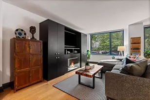 440 N McClurg Ct, Chicago, IL 60611 - Photo 11
