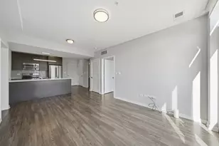 1552 N North Park Avenue, Chicago, IL 60610 - Photo 3