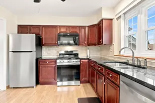 556 Park View Terrace, Buffalo Grove, IL 60089 - Photo 5