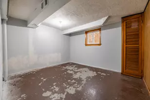 5801 S Talman Ave, Chicago, IL 60629 - Photo 21