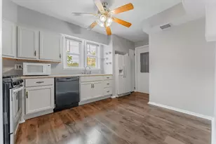 3635 N Oconto Ave, Chicago, IL 60634 - Photo 7