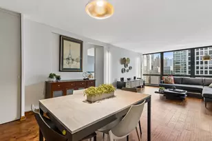 900 N Lake Shore Dr, Chicago, IL 60611 - Photo 9