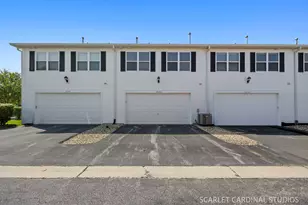 2620 Providence Ave, Aurora, IL 60503 - Photo 17