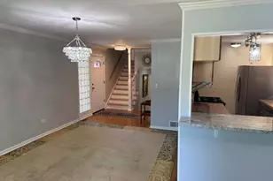 8953 Central Park Ave, Evanston, IL 60203 - Photo 3