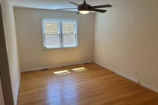 8953 Central Park Ave, Evanston, IL 60203 - Photo 11