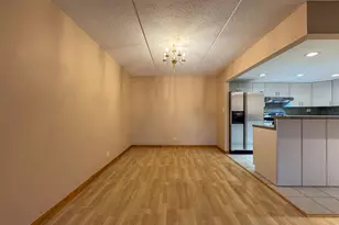 475 Plum Creek Dr, Wheeling, IL 60090 - Photo 15