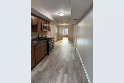 33 N Cass Avenue #2, Westmont, IL 60559 - Photo 3