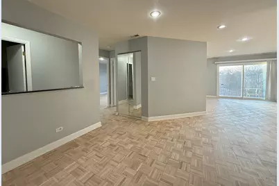 1550 Sandpebble Drive #306, Wheeling, IL 60090 - Photo 5
