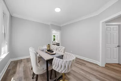 9015 S Muskegon Avenue, Chicago, IL 60617 - Photo 7