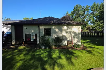 530 E 3rd Street, Lockport, IL 60441 - Photo 21