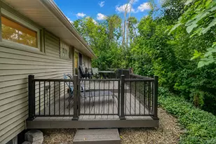 520 S Beverly St, Wheaton, IL 60187 - Photo 15