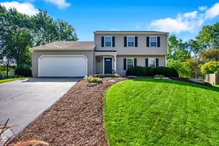 130 Lewis Ct, Saint Charles, IL 60174 - Photo 1