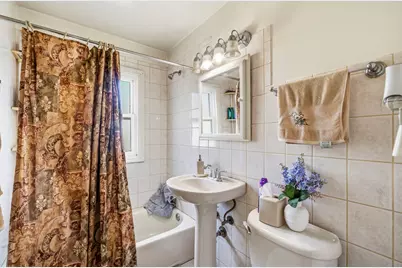 8336 Mango Avenue, Morton Grove, IL 60053 - Photo 13