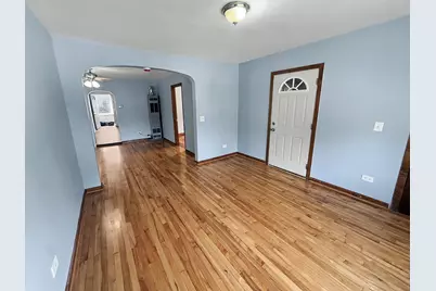 5005 W Eddy Street, Chicago, IL 60641 - Photo 17