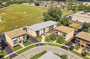 5746 106th St, Chicago Ridge, IL 60415 - Photo 23