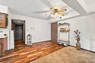 5746 106th St, Chicago Ridge, IL 60415 - Photo 9