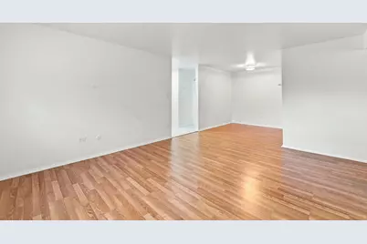 6109 Knoll Wood Road #102, Willowbrook, IL 60527 - Photo 9