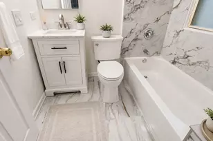 23217 W N Lakewood Ln, Lake Zurich, IL 60047 - Photo 21