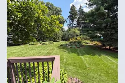 647 N Wilke Road, Arlington Heights, IL 60005 - Photo 15