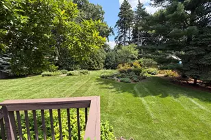 647 N Wilke Rd, Arlington Heights, IL 60005 - Photo 15