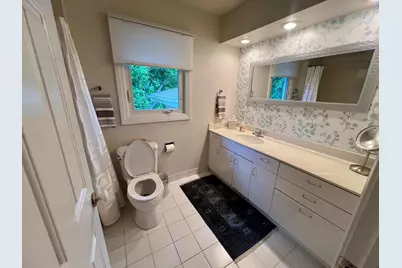 647 N Wilke Road, Arlington Heights, IL 60005 - Photo 5