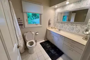 647 N Wilke Rd, Arlington Heights, IL 60005 - Photo 5