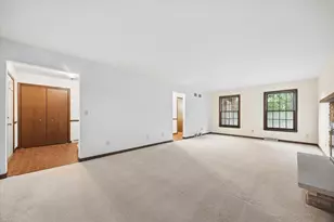2S730 White Oak Ln, Batavia, IL 60510 - Photo 15
